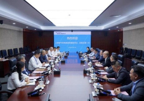 中国华电科工董事长、党委书记毕诗方会见上海电气风电集团总裁、党委副书记王勇一行
