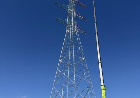 定远营-海南500千伏线路工程（4标）铁塔全部组立完成
