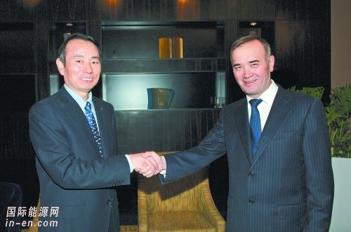 蒋洁敏会见<em>哈萨克斯坦国家油气公司</em>总裁卡贝尔金
