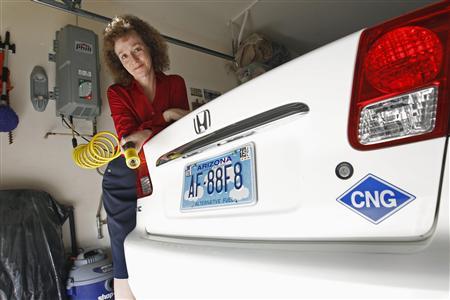 天然氣轎車在美遇冷 亟待開發廉價充氣設備