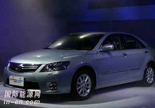 丰田混合动力版凯美瑞下线 售价31.98-36.48万