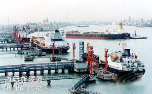 天津港石油<em>化工码头</em>完成油品吞吐量1800万吨