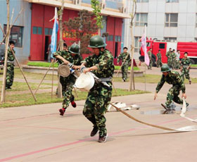 曹妃甸<em>商储</em>库油库举办消防对抗赛