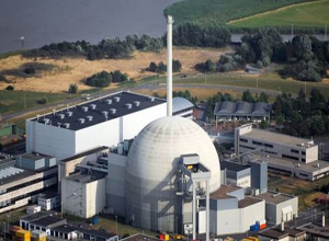 德国一年前全面放弃核电 能源转型艰难前行